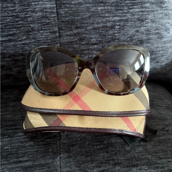 Burberry Women\'s Black Sunglasses